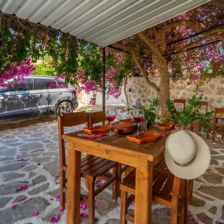 Canan Vila Kaş